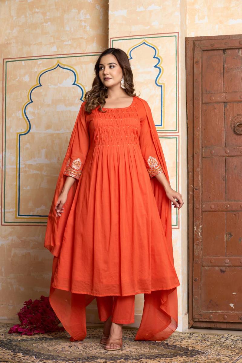 Naisha K 261