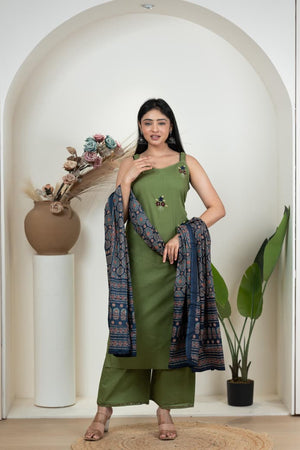 Naisha K 267