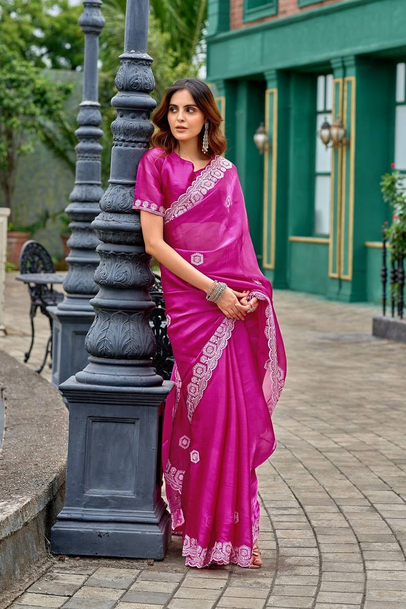 Meera 310