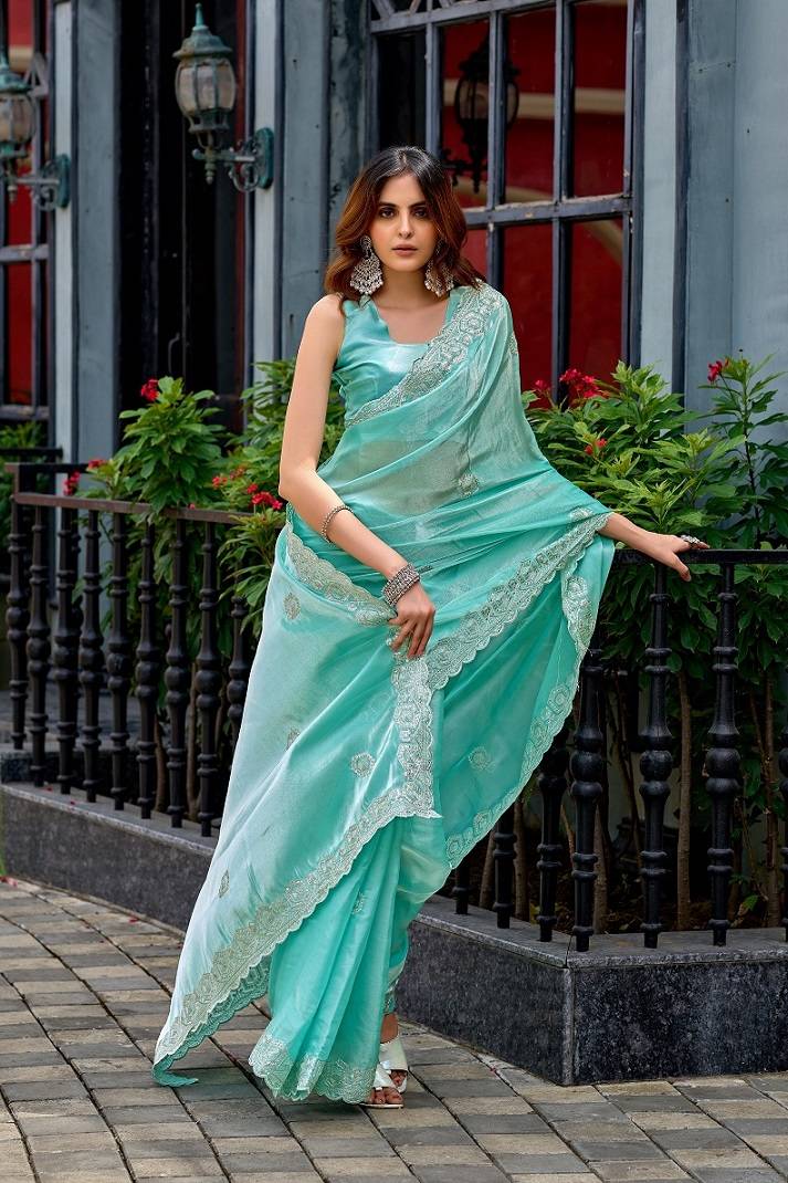 Meera 310