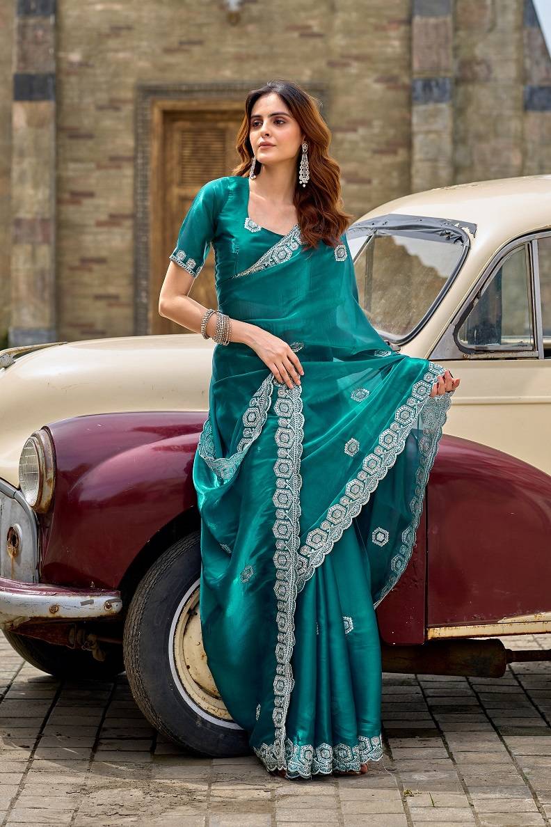 Meera 310