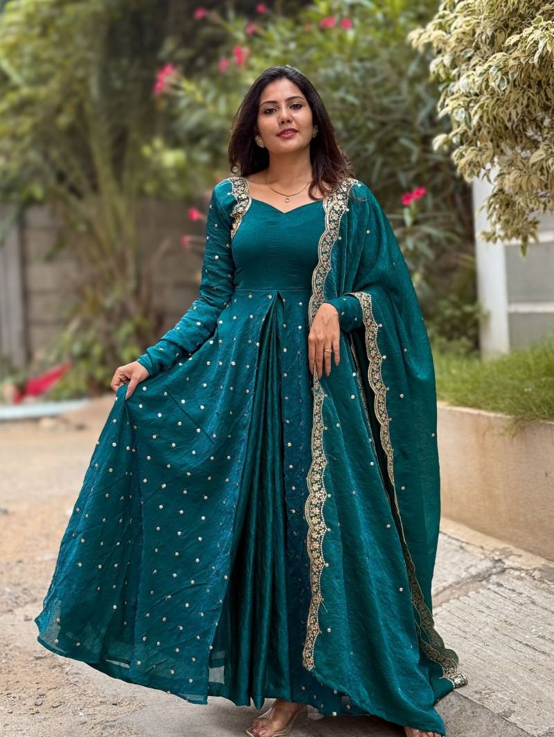 Ruhi S 516
