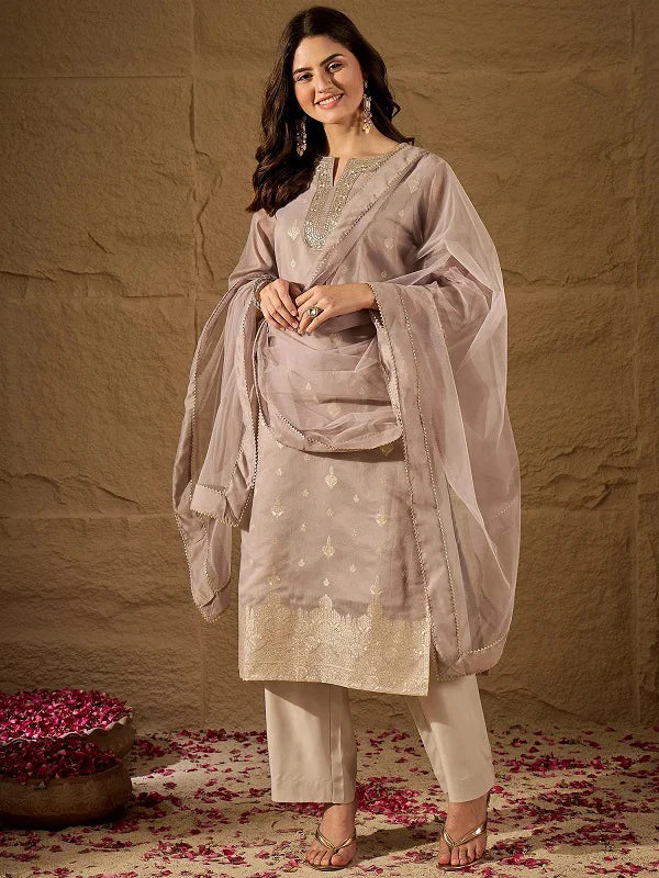 Amrah Wholesale Navya Kurti 269 Silk Blend Embroidered Kurti Pant Dupatta Set