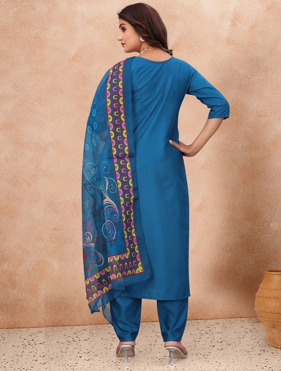 9Star Fashion Guzarish