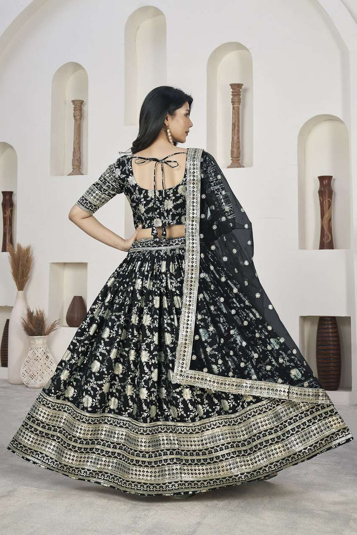 Aawiya Aalisha Vol-1 1015 Balck