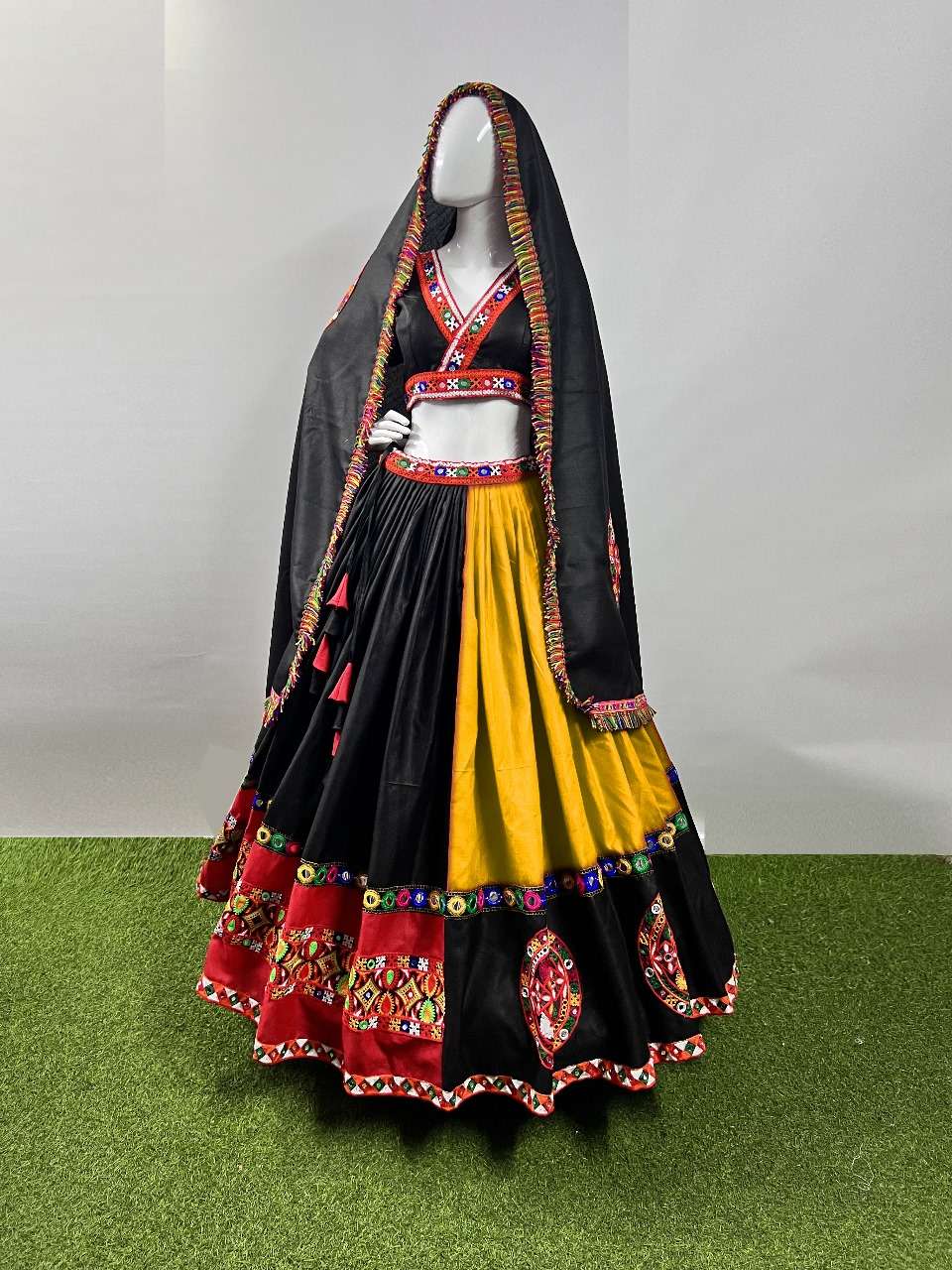 Aawiya Rajwadi Vol-7 7043