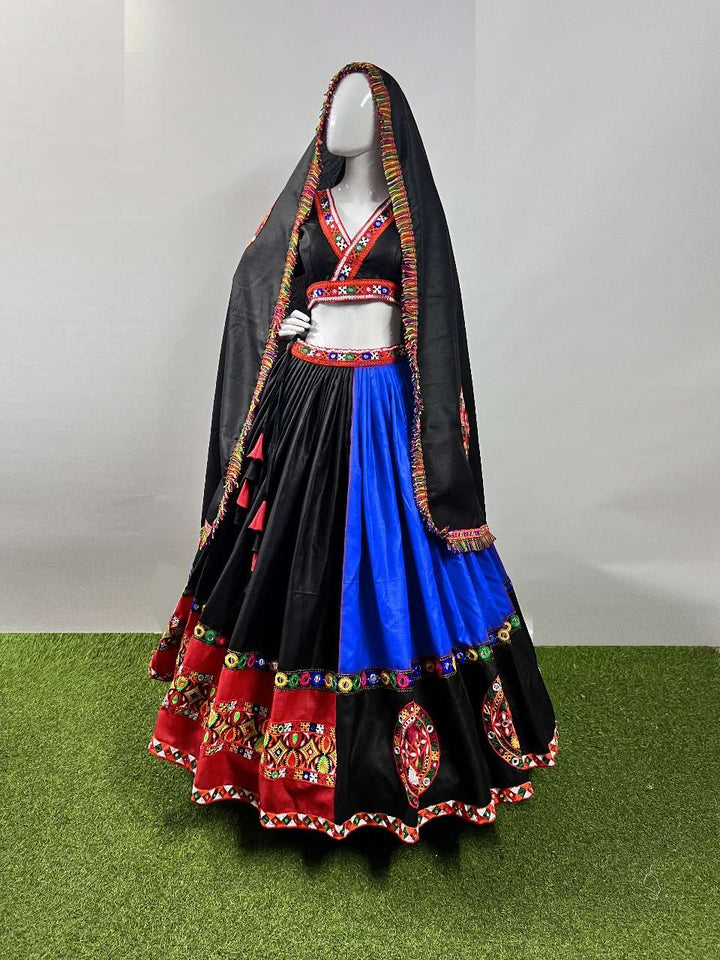 Aawiya Rajwadi Vol-7 7043
