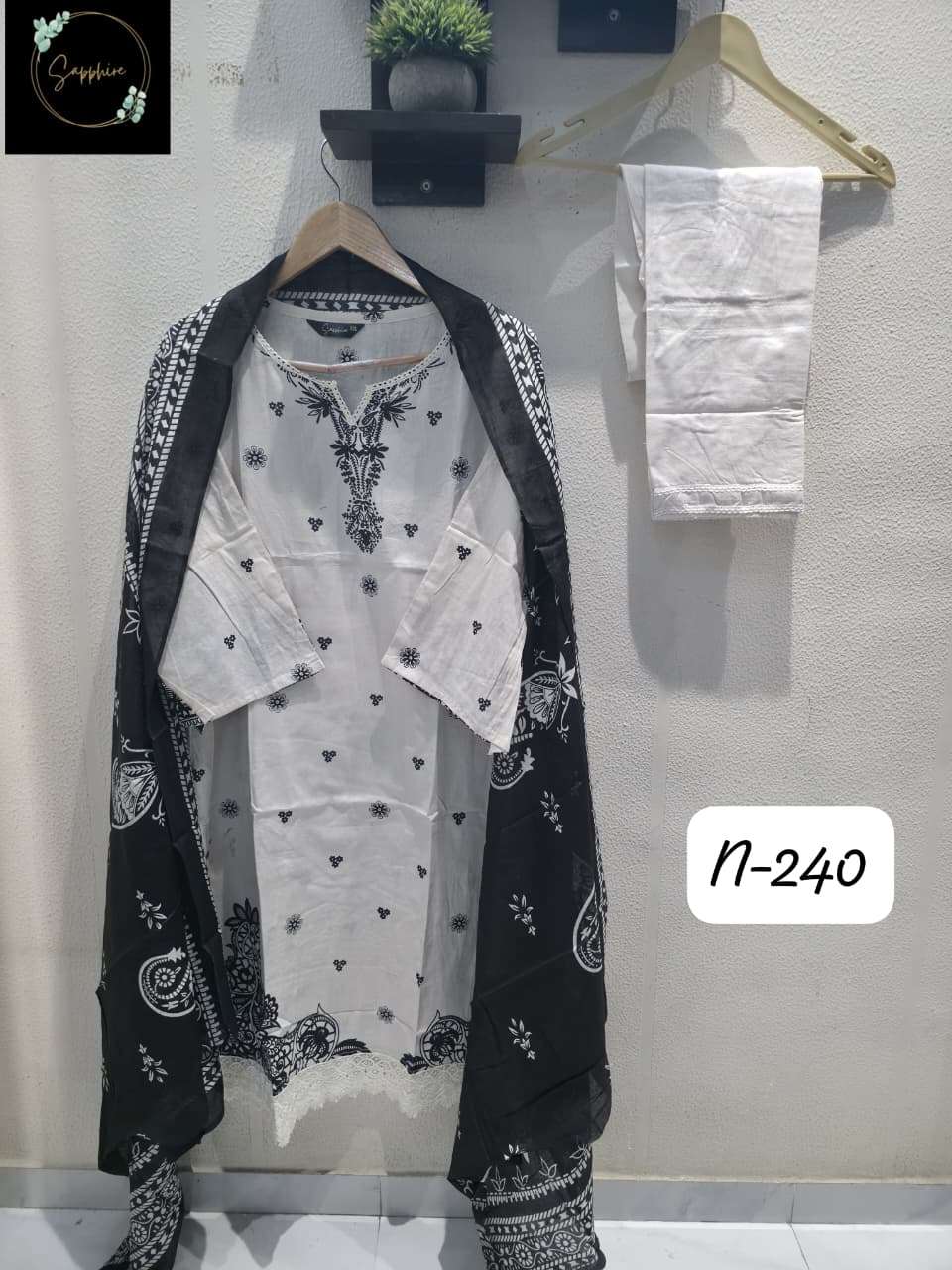 Sapphire Agha Noorain-240