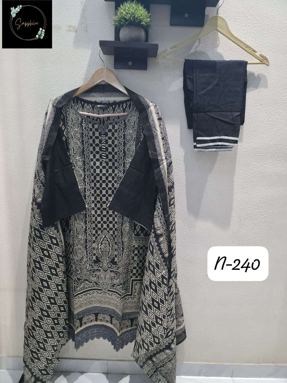 Sapphire Agha Noorain-240