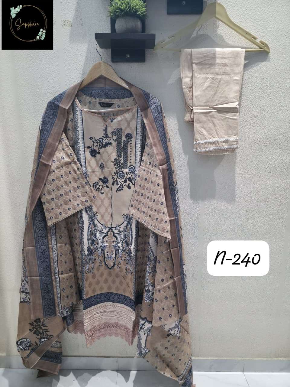 Sapphire Agha Noorain-240