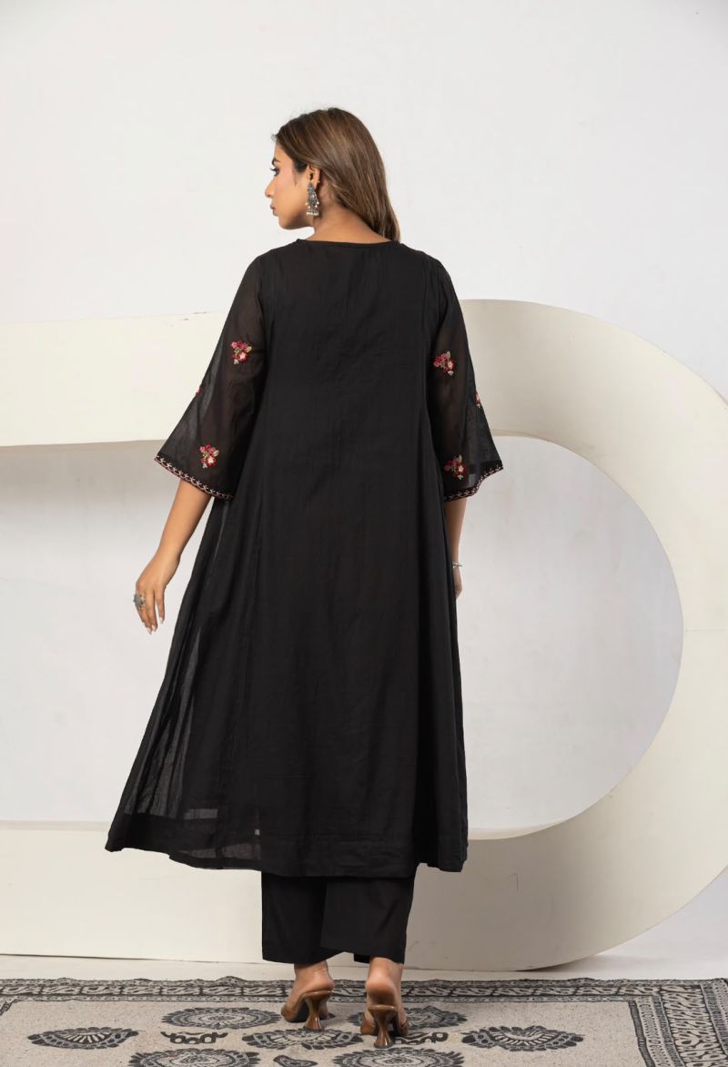 Amrah Wholesale Naisha K 1391 Mul Cotton Suit