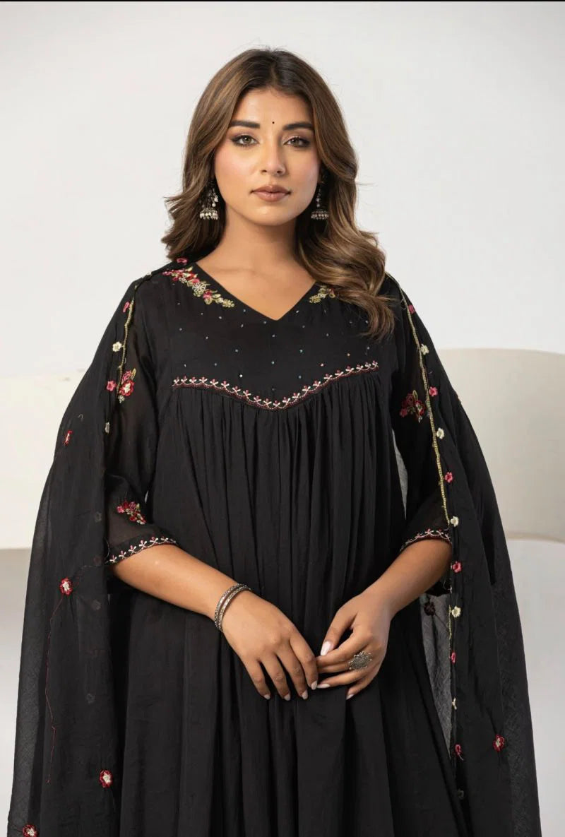Amrah Wholesale Naisha K 1391 Mul Cotton Suit