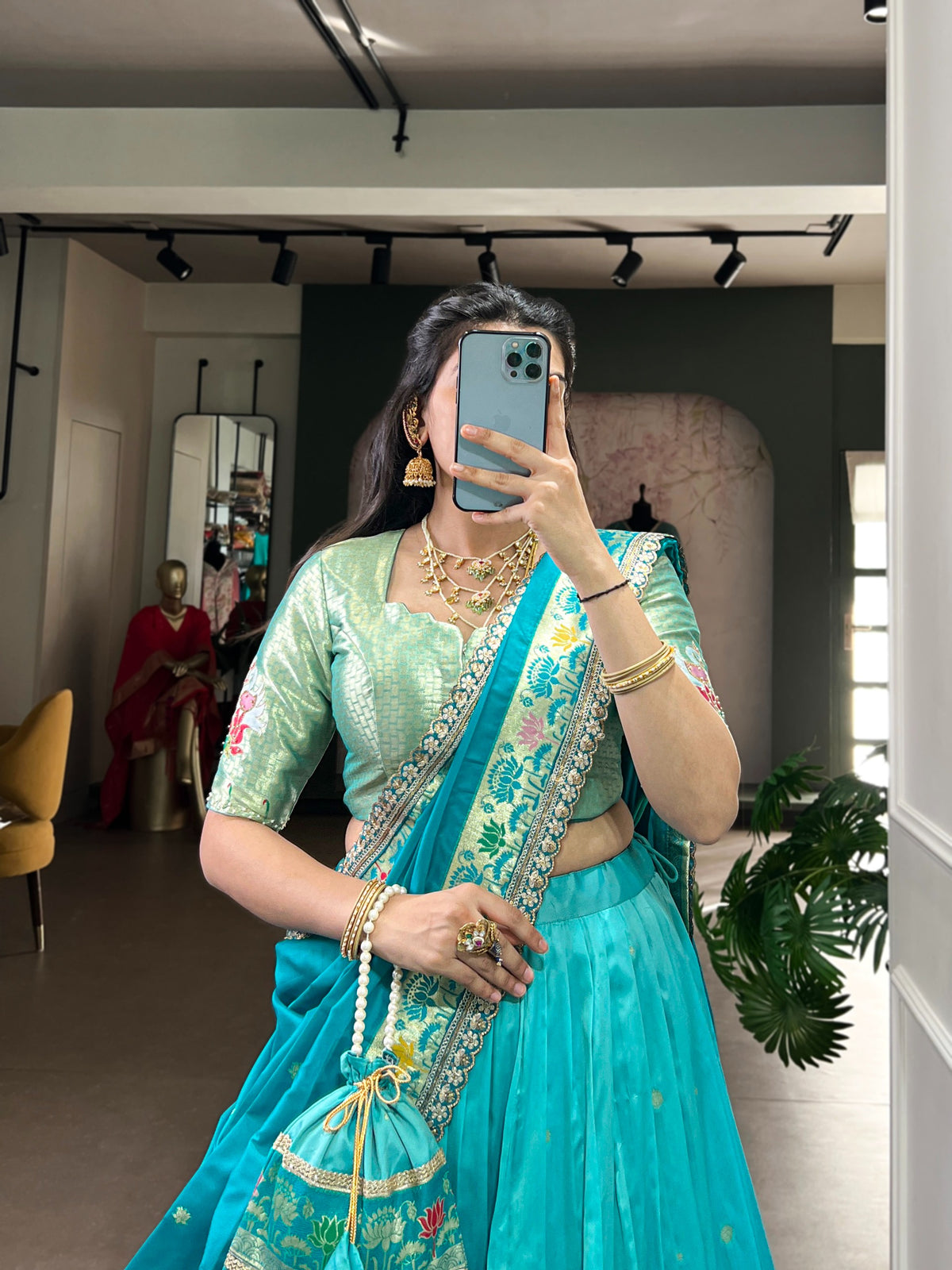 Amrah Wholesale Taraa L 2030 Paithani Silk Lehenga