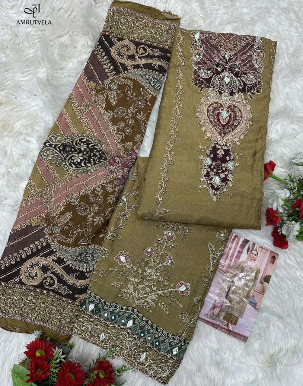 AMRUTVELA AT-204 Viscose Muslin Pakistani Suit