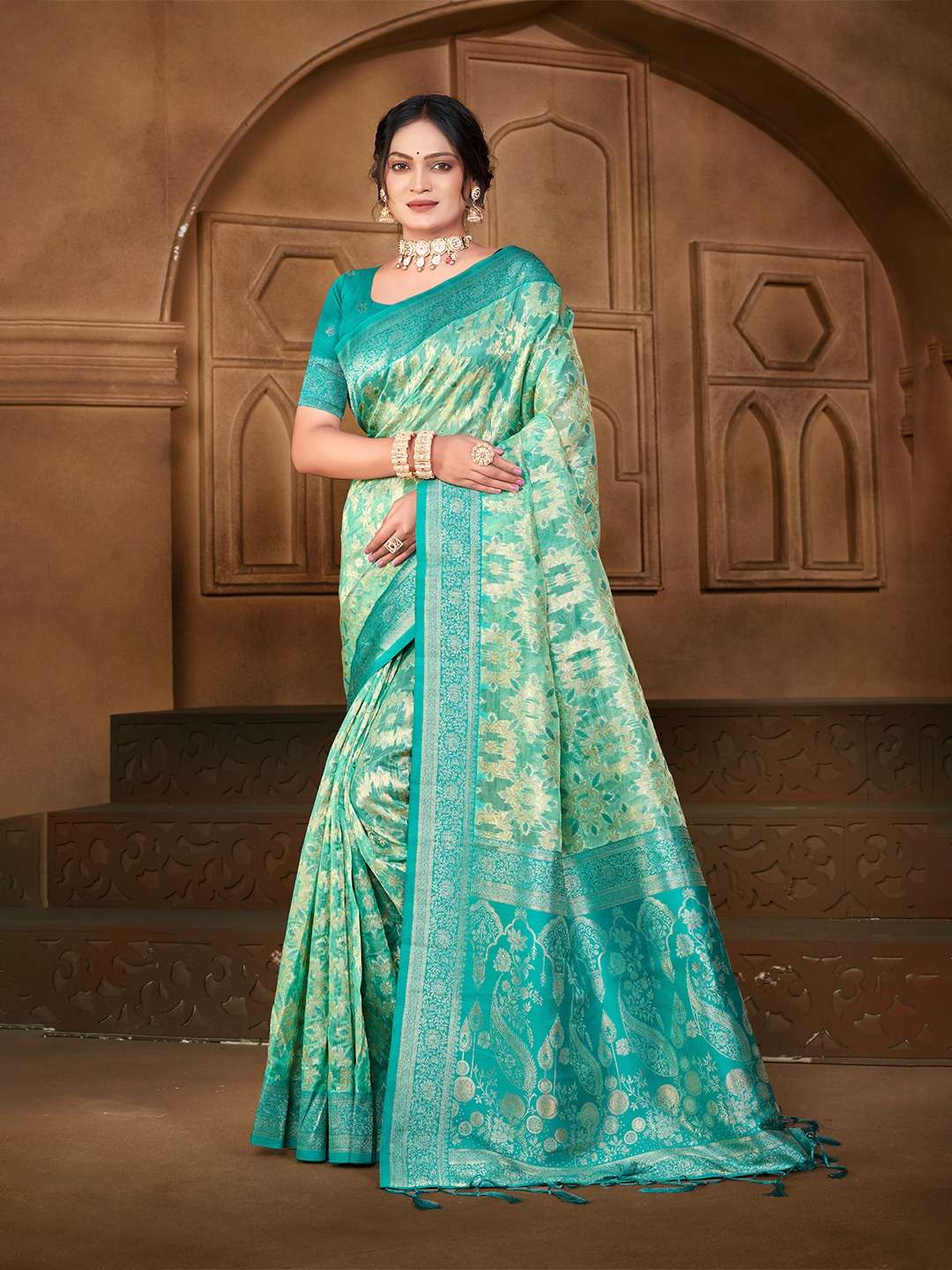 Bunawat Charulata