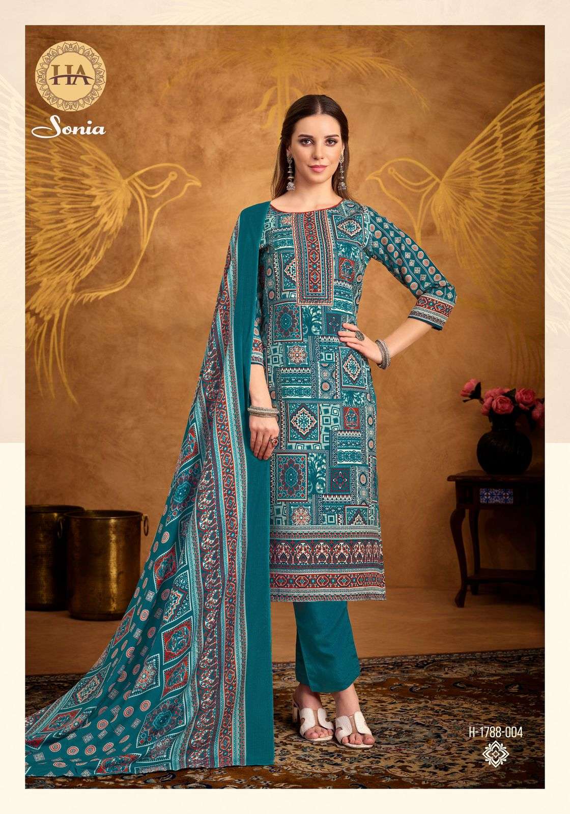 Harshit Fashion Hub Sonia (8 Pcs)