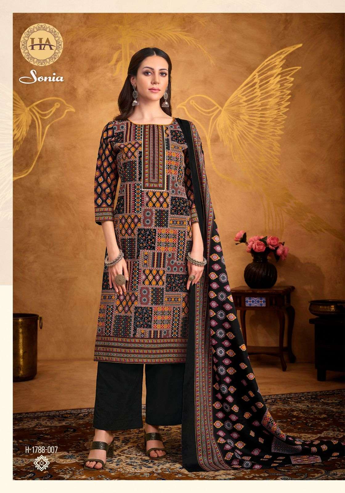 Harshit Fashion Hub Sonia (8 Pcs)