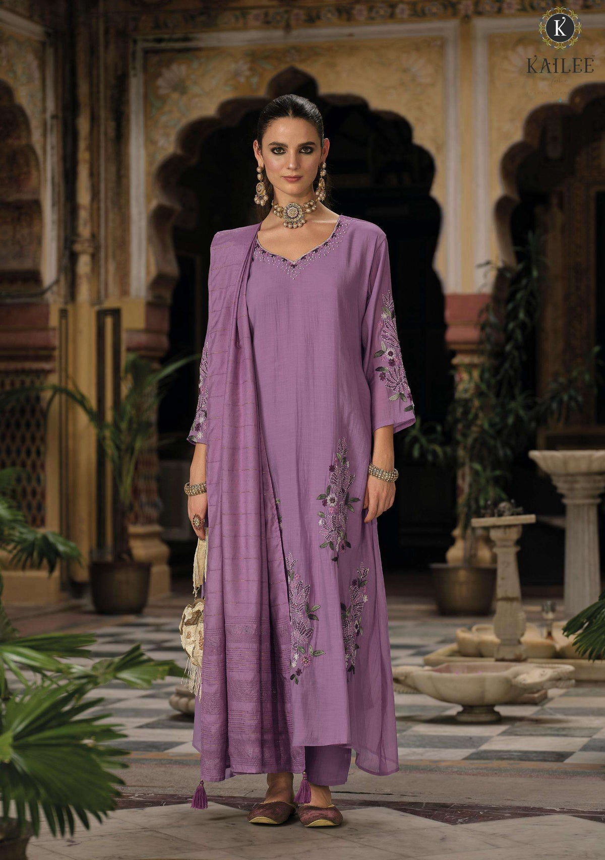 Kailee Fashion Meher