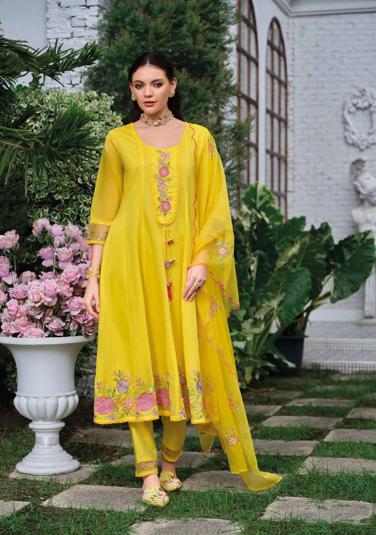 Kailee Fashion Satrangi
