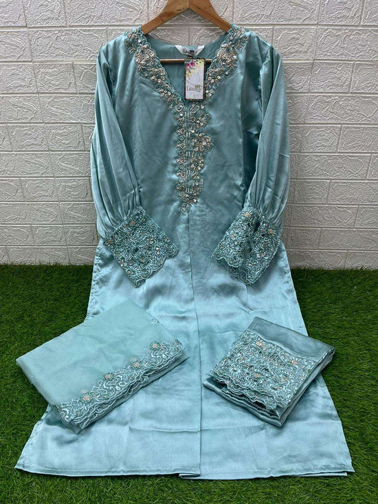LAXURIA TRENDZ 1491 (4 Pcs)