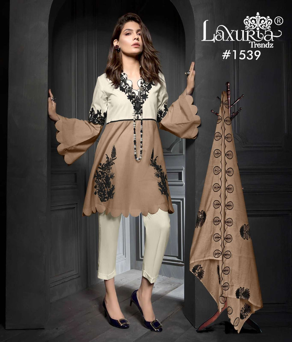 Laxuria Trendz 1539