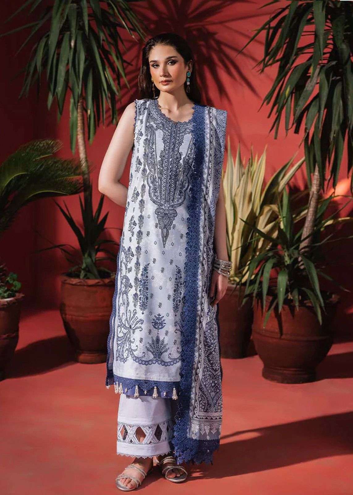 Maryam Hussain Gulaab Vol-04