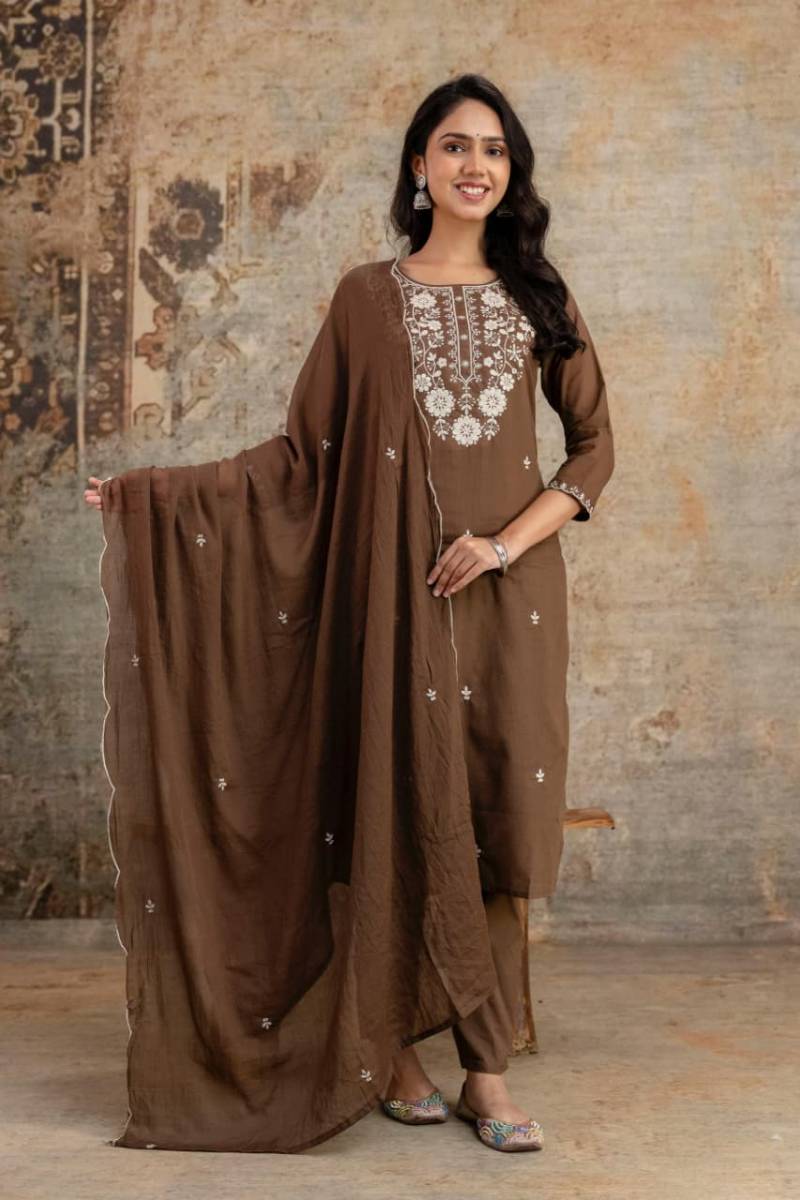Naisha K 276