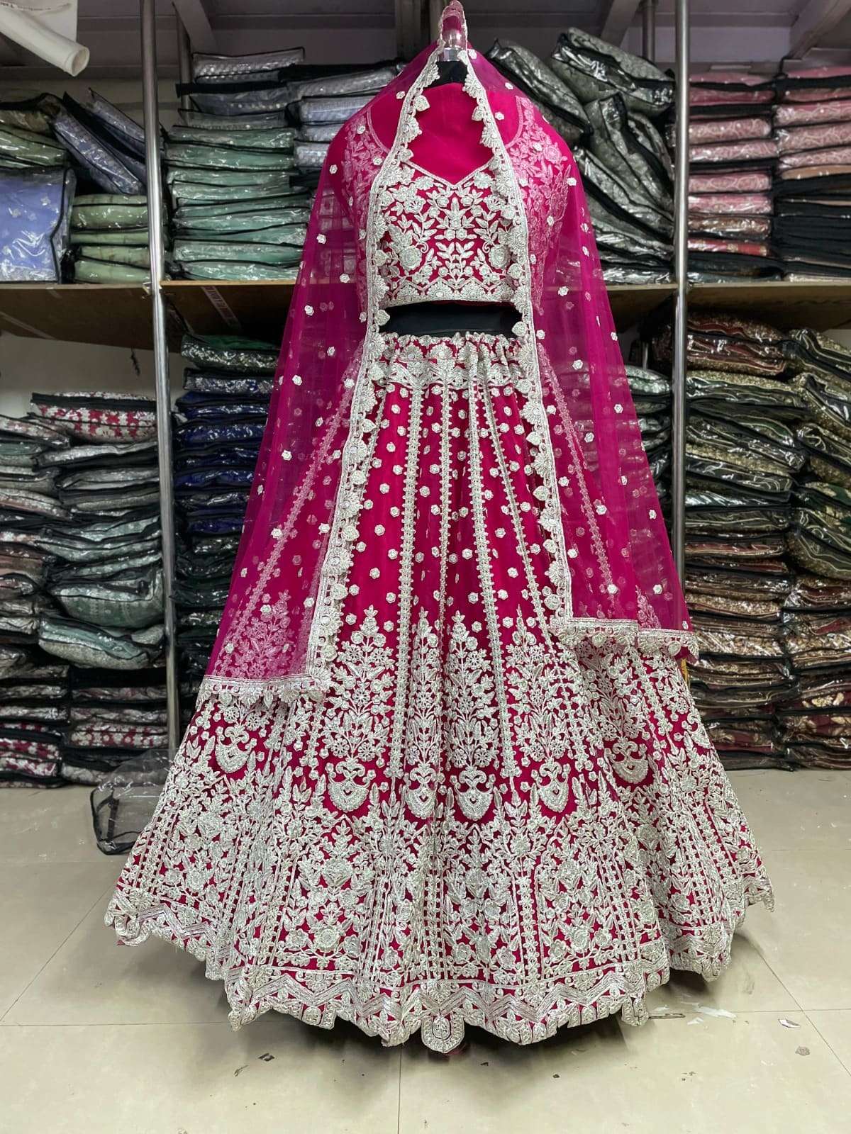 Senhora KB-1057 Net Embroidered Lehenga