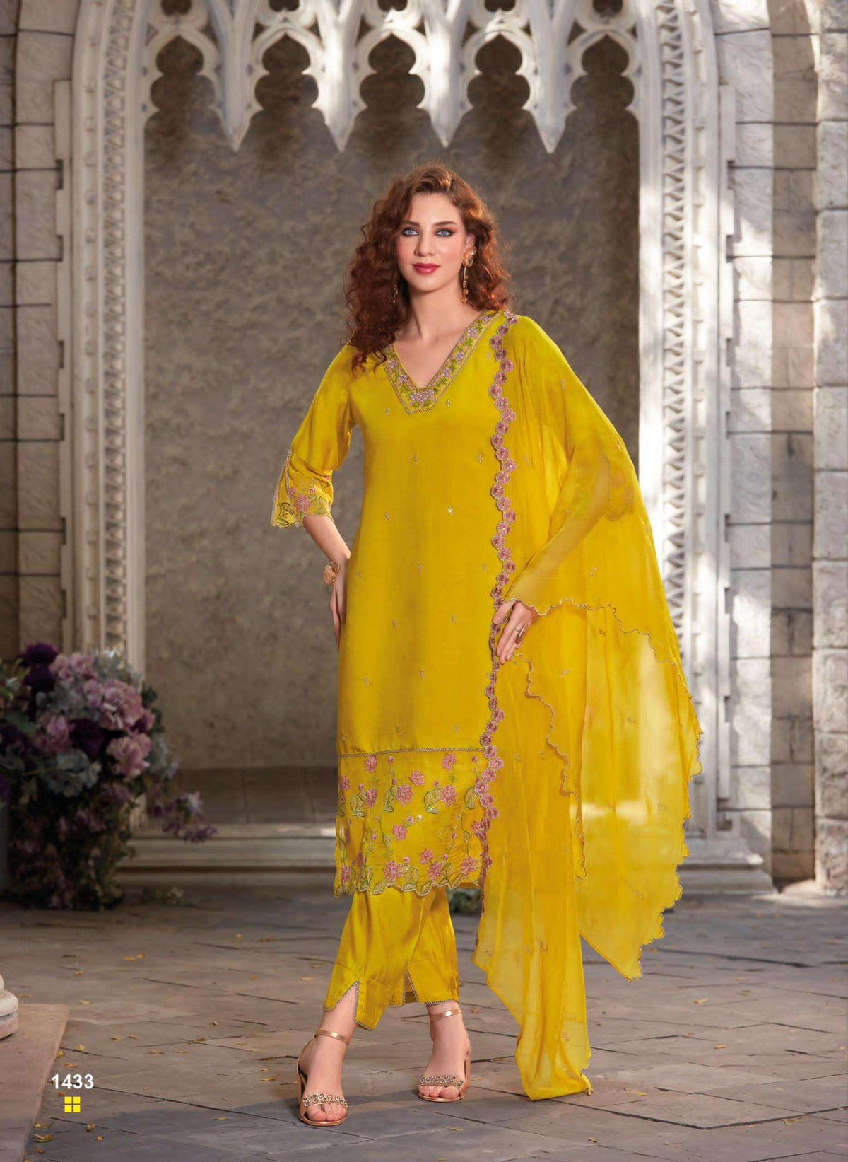 Lady Leela Swaara (6 Pcs)