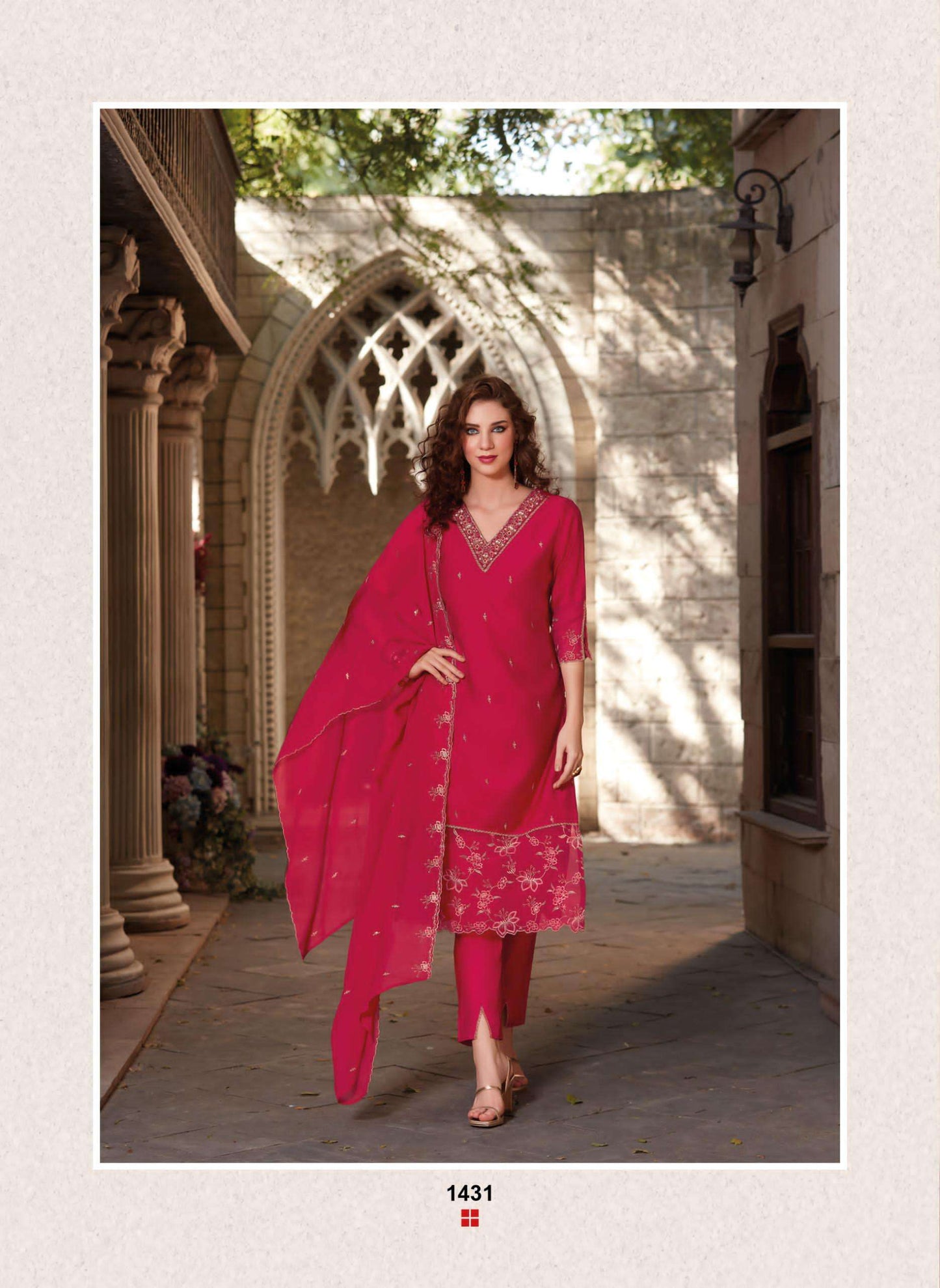 Lady Leela Swaara (6 Pcs)