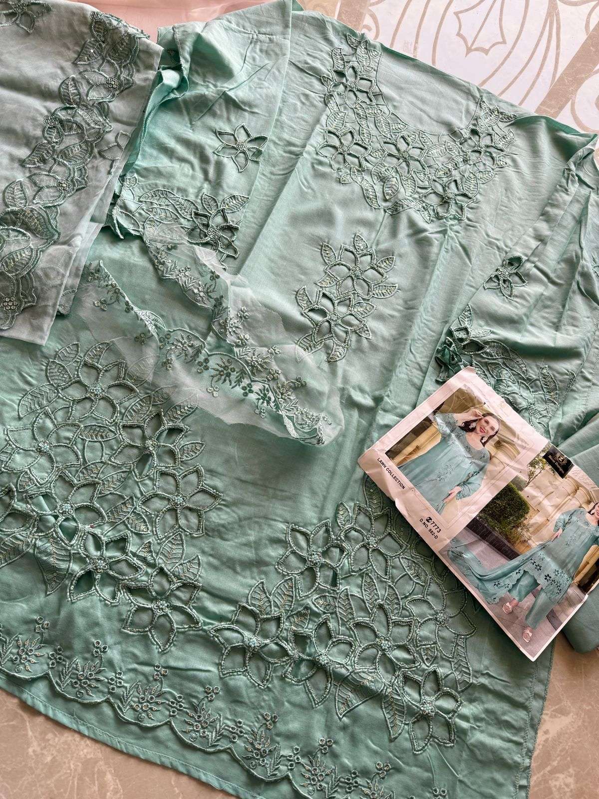 Ziaaz Designs 882 Colours