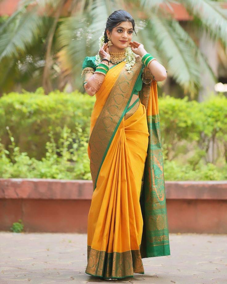 Amrah Wholesale Aab Saheli Saree