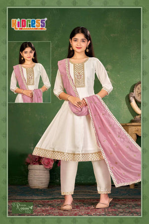 Aanchi Little Roshani