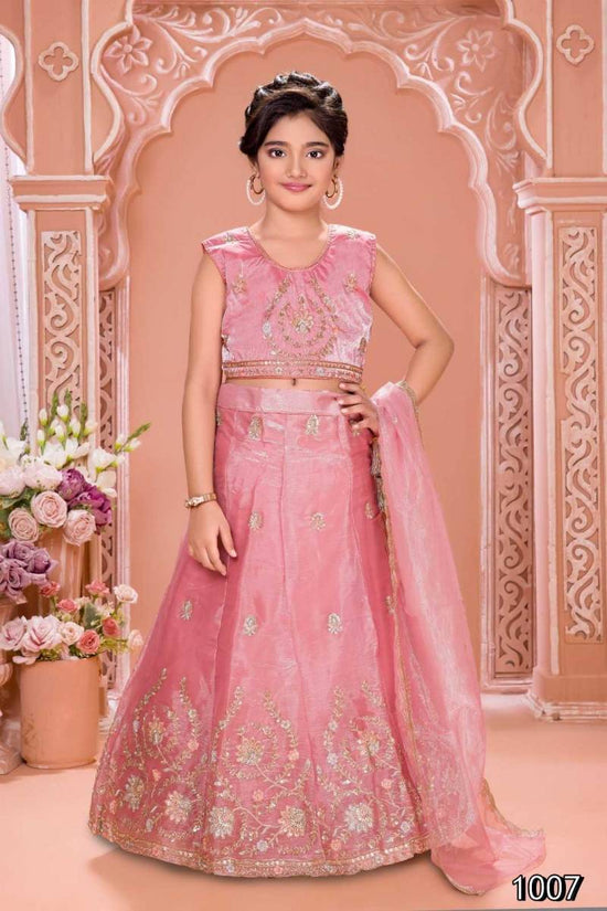 Aarvi Vol 1