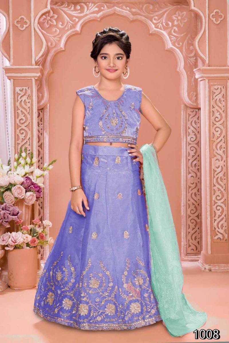 Aarvi Vol 1