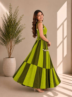 AAWIYA 7078 COLOUR Pure Cotton Kodi Work Lehenga