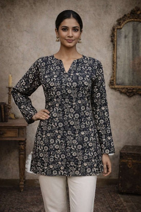 AAWIYA RJ - 32 Muslin Kurti - Amrah Wholesale
