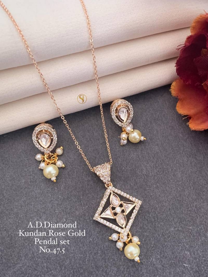 Ad Diamond Rose Gold Kundan Pendal Butti 02