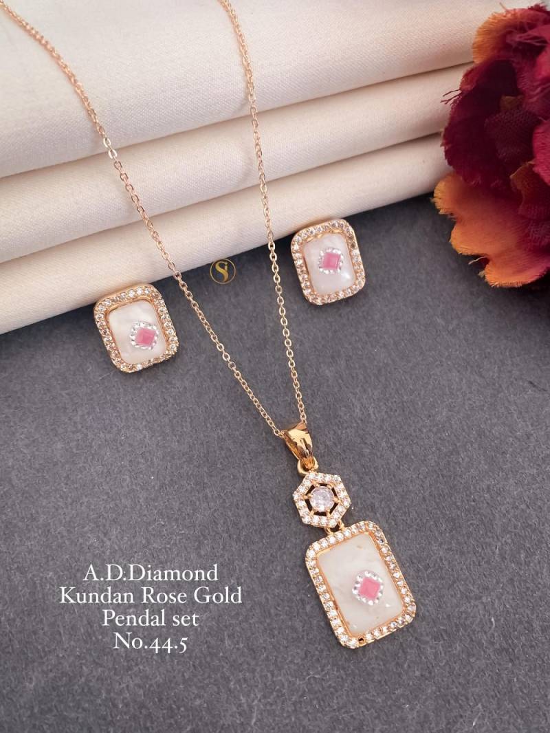 Ad Diamond Rose Gold Kundan Pendal Butti 02