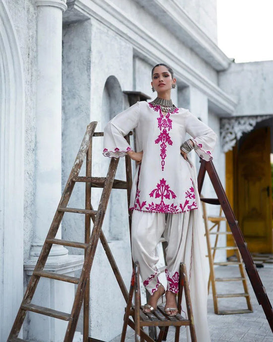 Afsana Gauri Rayon Embroidered Salwar Suit Set