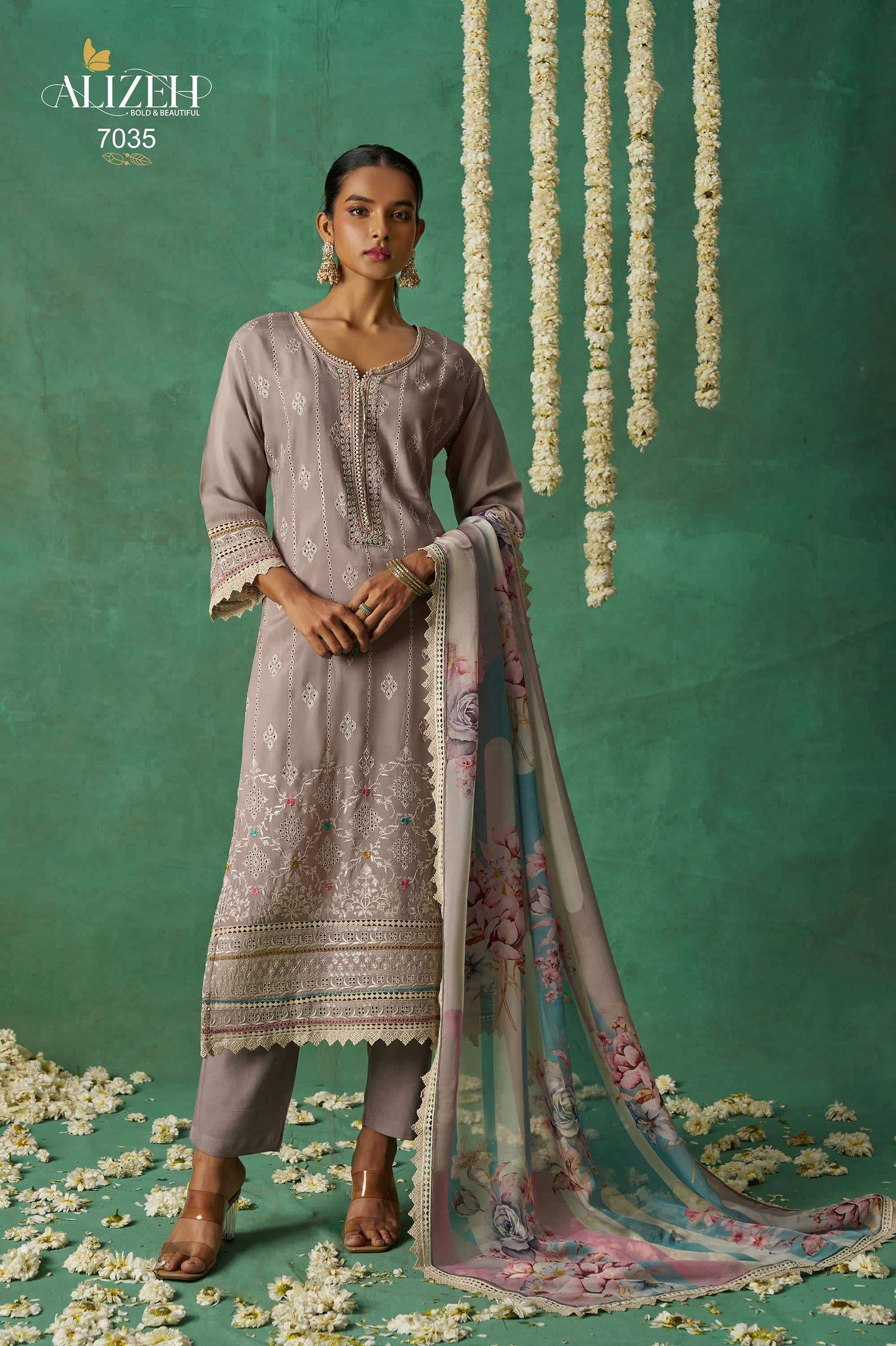 Alizeh Gulaabo Vol-3