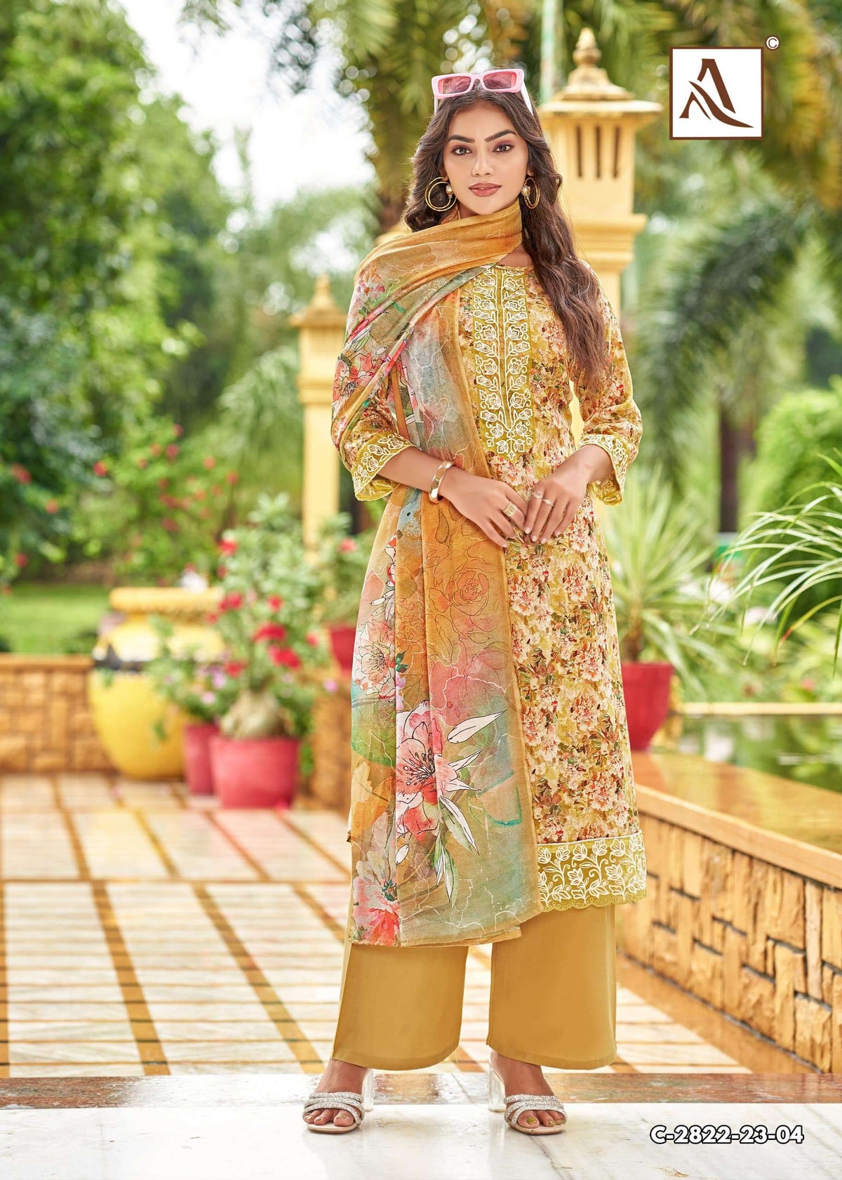 Alok Suit Safeena
