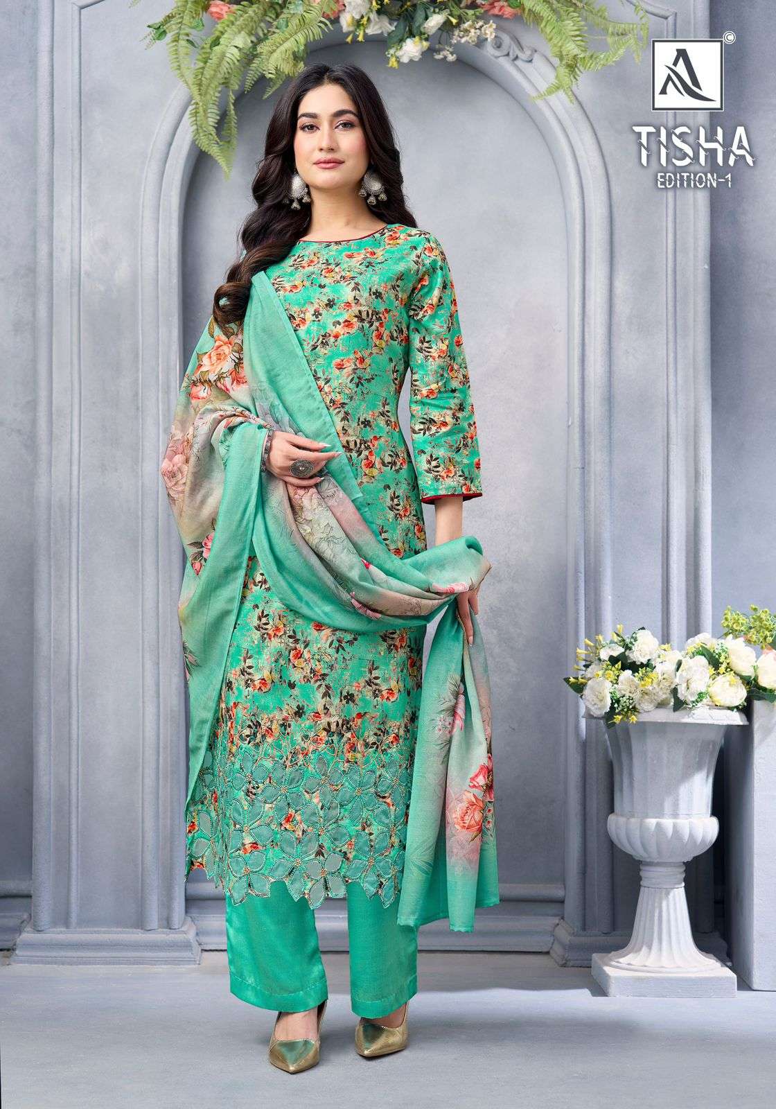 Alok Suit Tisha