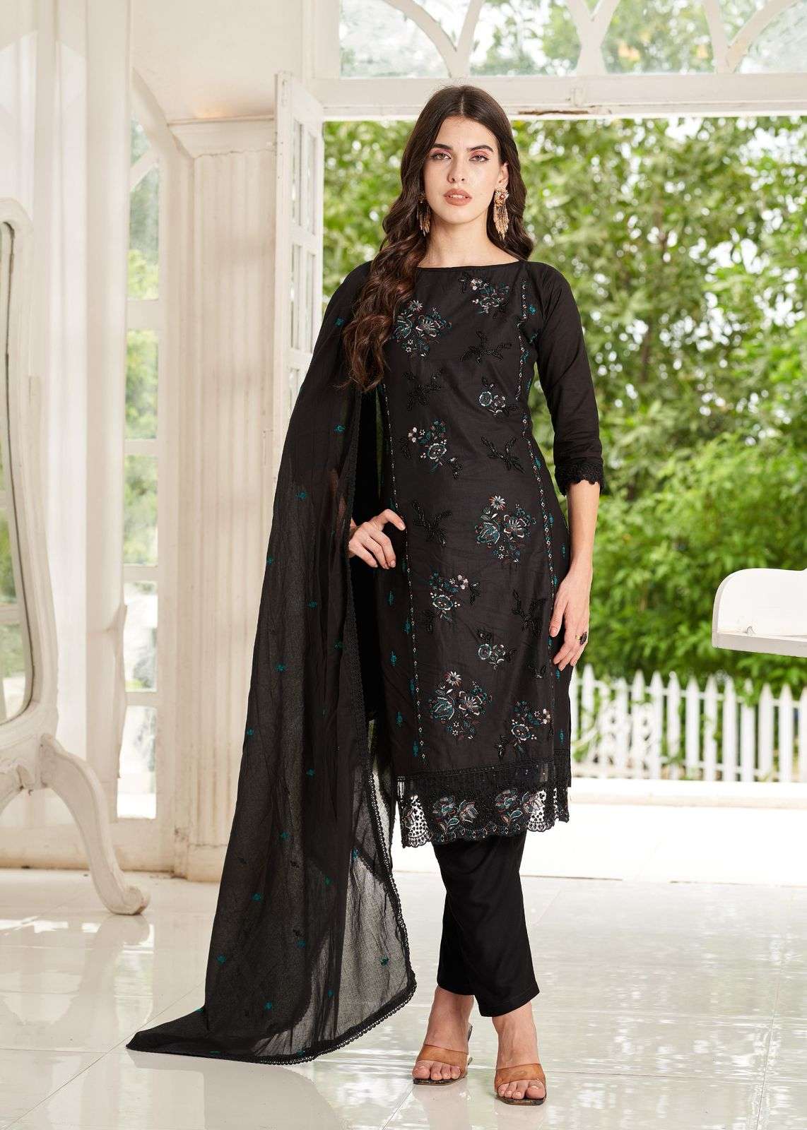 Alok Suit Zar-douzi