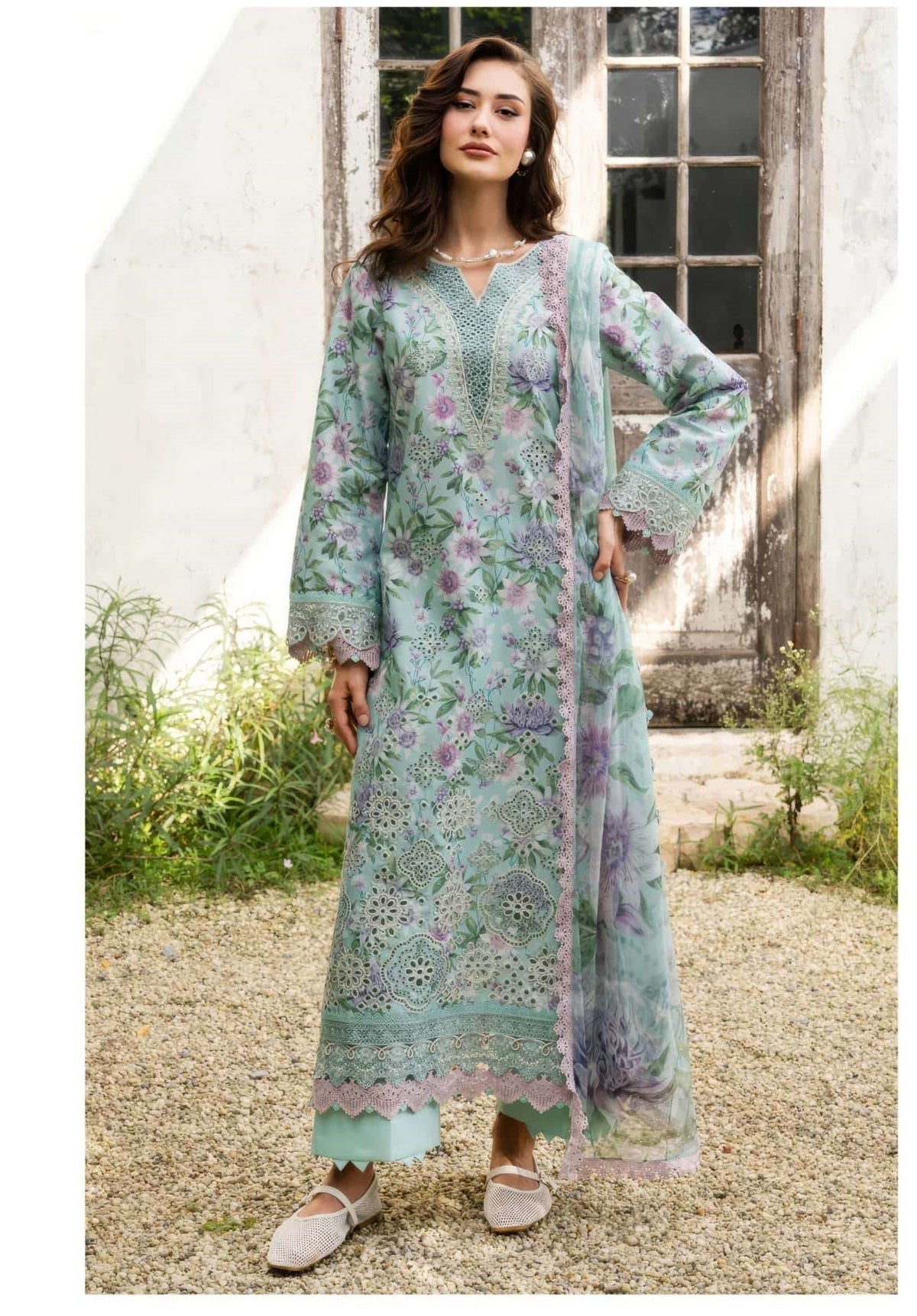 ALZOHAIB INNAYA VOL - 1 Cotton Printed Pakistani Suit - Amrah Wholesale