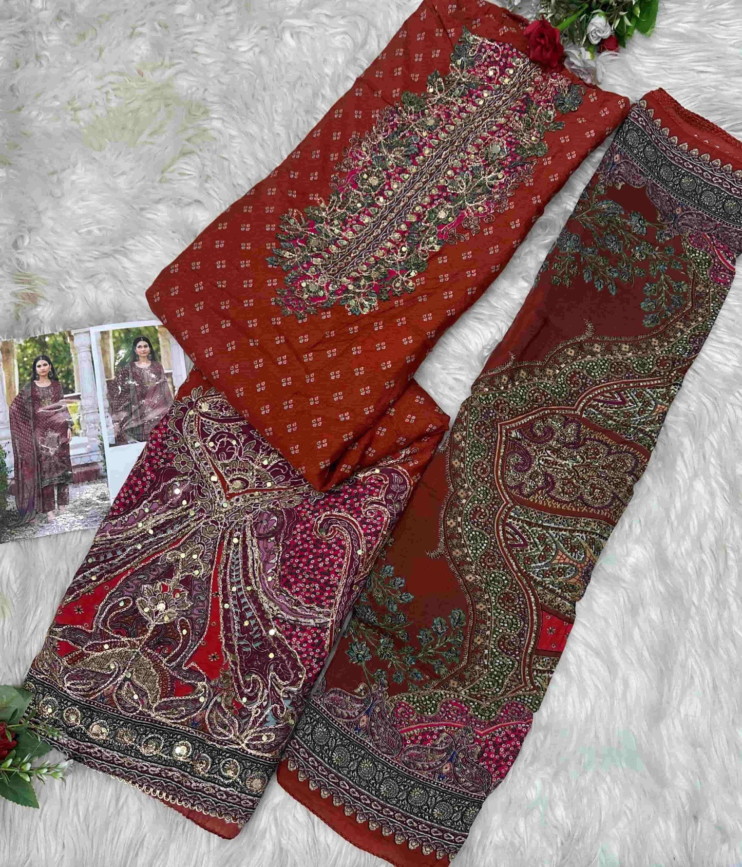 AMRUTVELA AT-233 Viscose Muslin Pakistani Suit