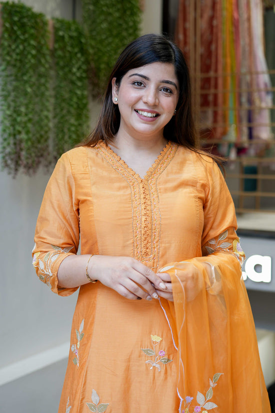 Amrah Wholesale D 2114 Muslin Embroidery Kurti Pant Dupatta Set