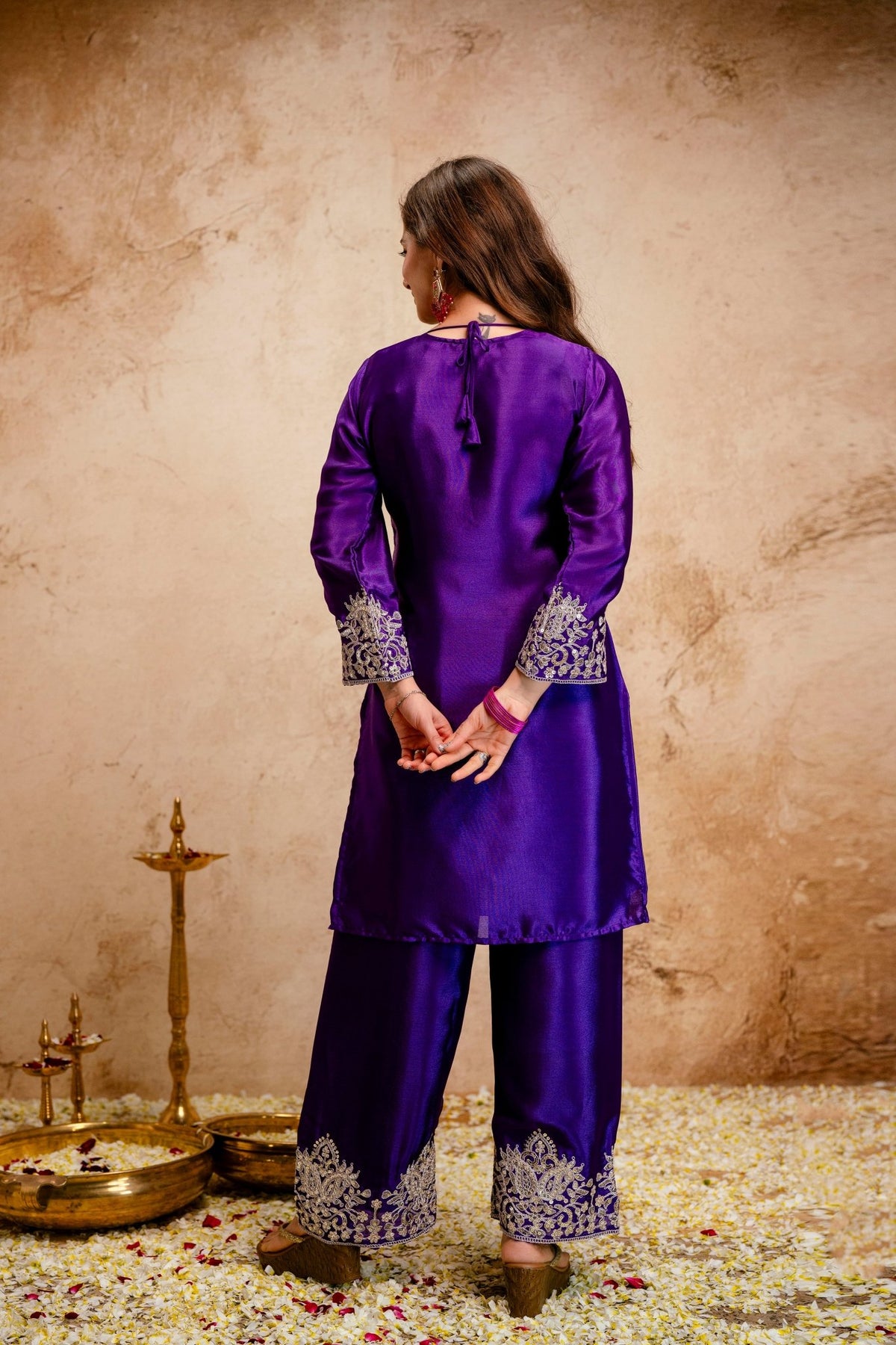 Amrah Devsuhani 01 Chinon Embroidered Kurti Pant Dupatta Set - Amrah Wholesale