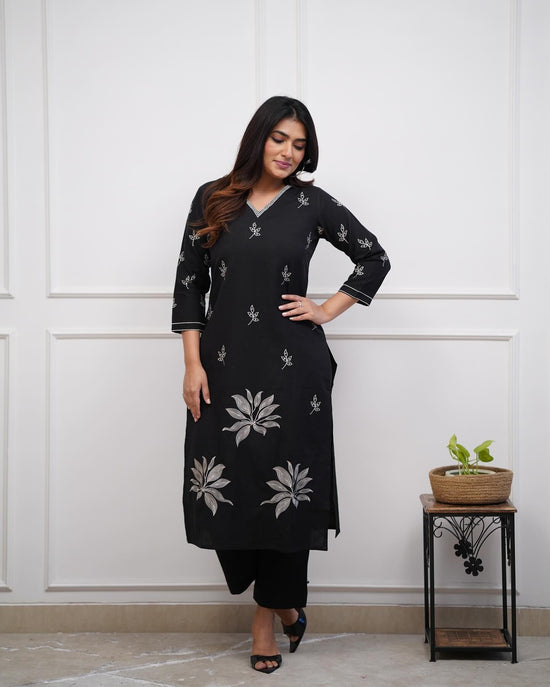 Amrah Wholesale Dhruvi 451 Cotton Kurti Pant Set