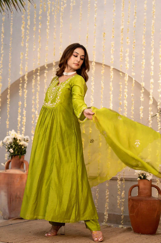 Amrah Dhruvi 474 Silk Embroidered Anarkali Kurti Pant Dupatta Set